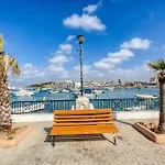 Apartment A Beautiful 2br Seafront With Private Terrace By 360 Estates *
