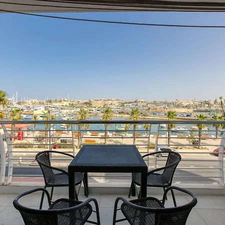A Beautiful 2br Seafront With Private Terrace By 360 Estates Apartment *