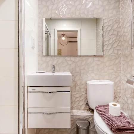 公寓 A Beautiful 2br Seafront With Private Terrace By 360 Estates