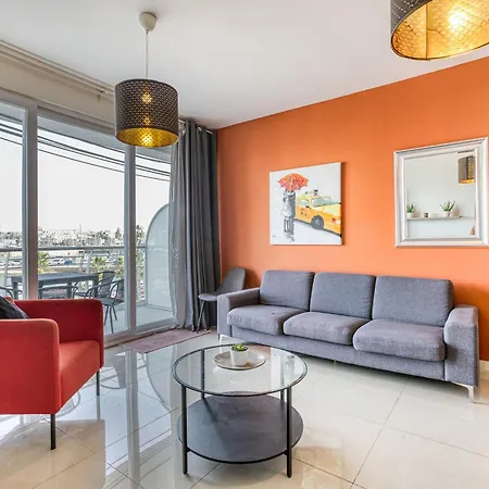 公寓 A Beautiful 2br Seafront With Private Terrace By 360 Estates *