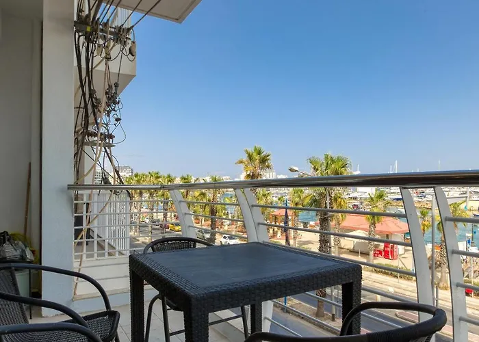 A Beautiful 2br Seafront With Private Terrace By 360 Estates *