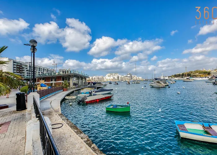 A Beautiful 2br Seafront With Private Terrace By 360 Estates Apartamento *