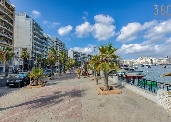 A Beautiful 2br Seafront With Private Terrace By 360 Estates Apartamento *