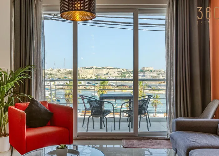 A Beautiful 2br Seafront With Private Terrace By 360 Estates Apartamento *